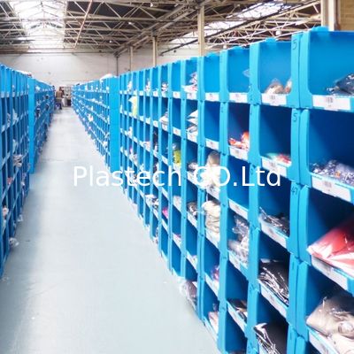 Hộp nhựa rắn có thể xếp chồng lên nhau và thân thiện với môi trường